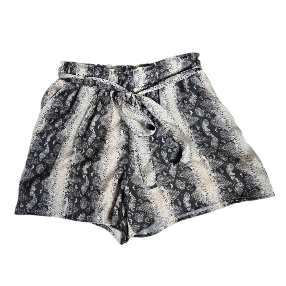 A BEAUTIFUL SOUL snake print pull on high waist‎ tie belt dressy short XL